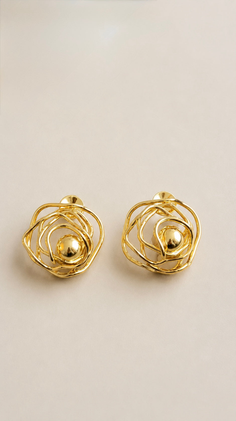 Bossa - Flower Gold Earrings