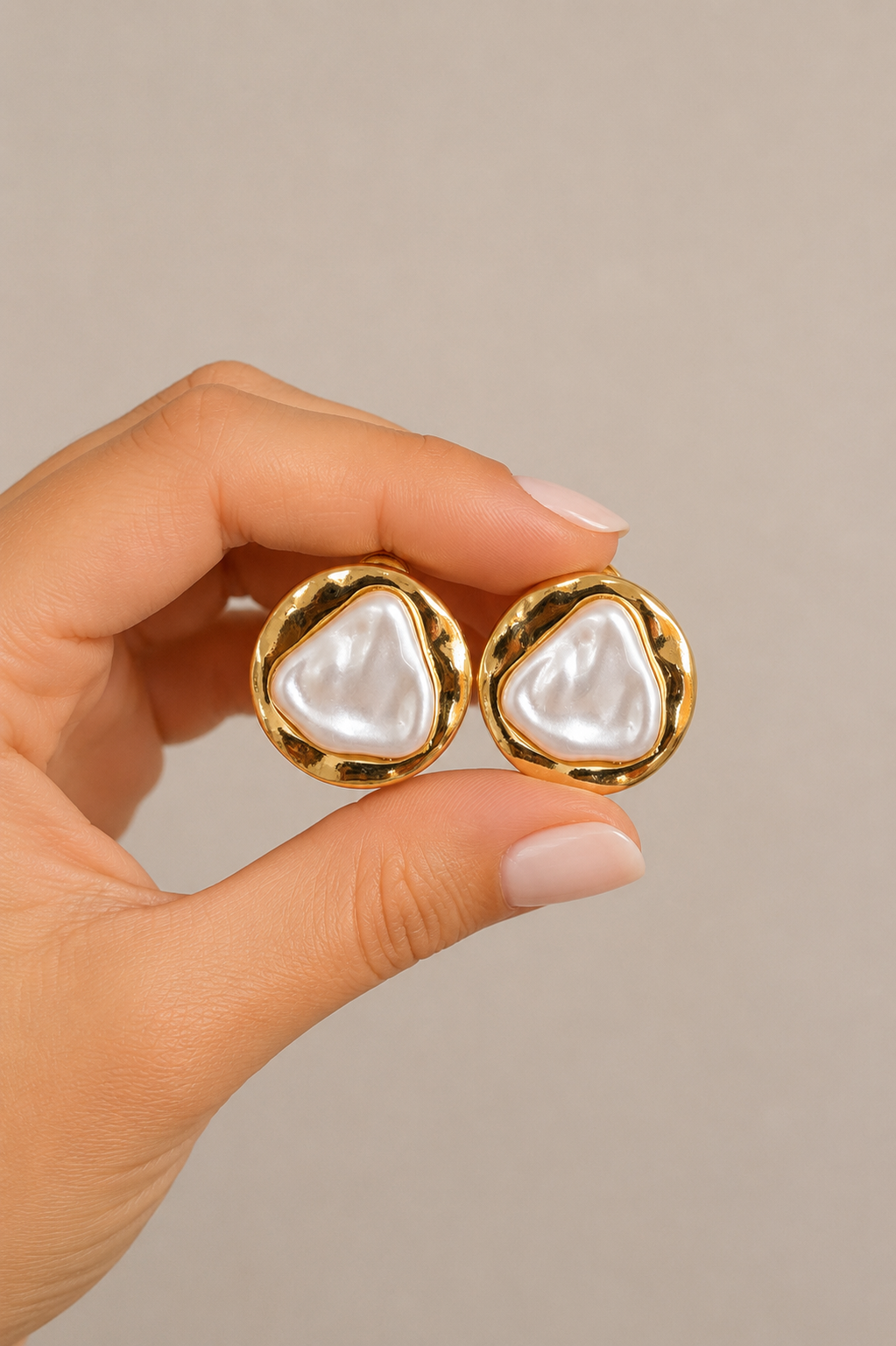 Bossa - Mother Pearl Gold Earrings