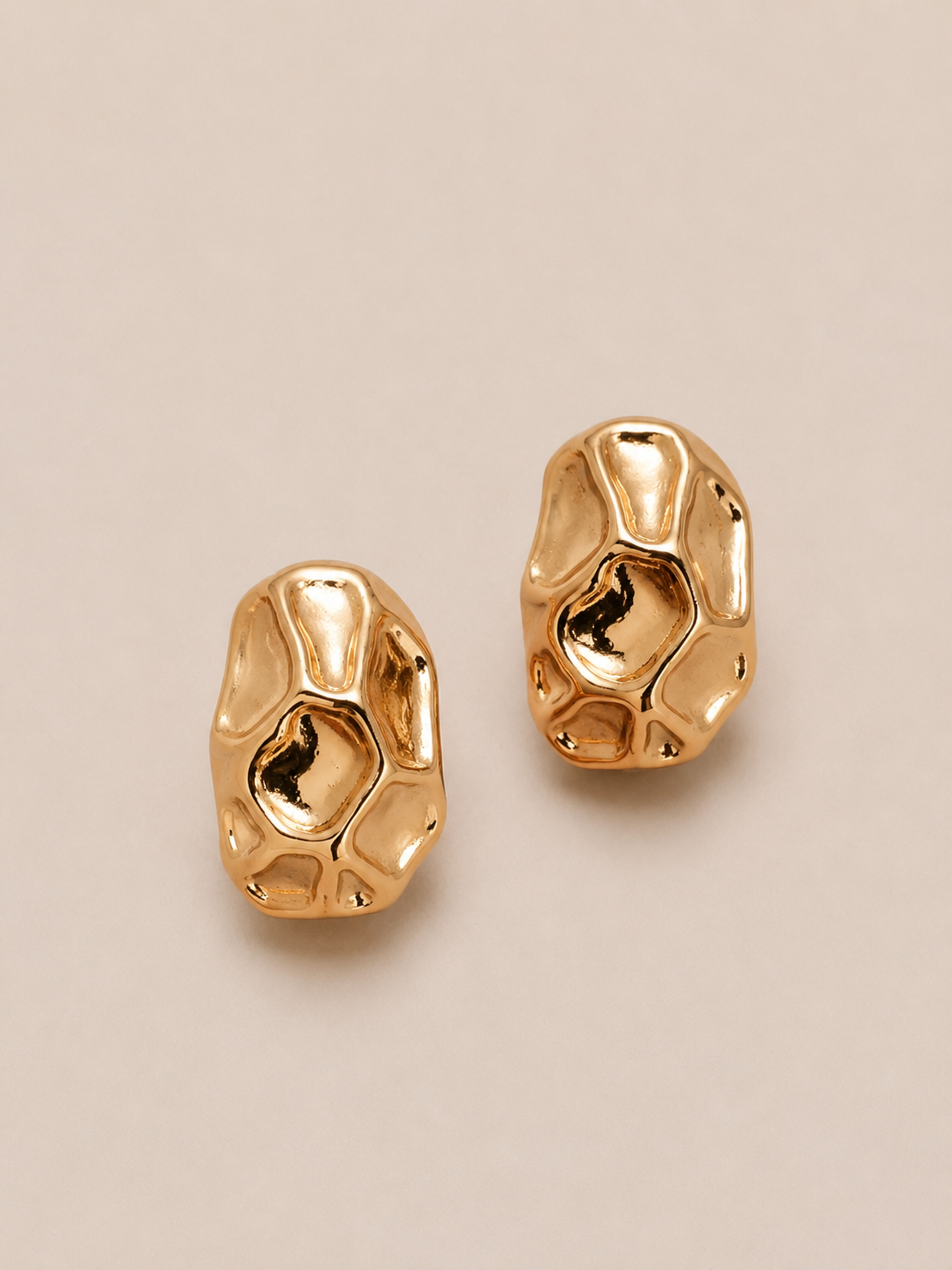 Bossa - Sculptural Gold Stud Earrings