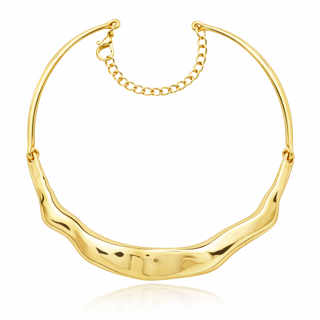 Organic Side-Detail Collar