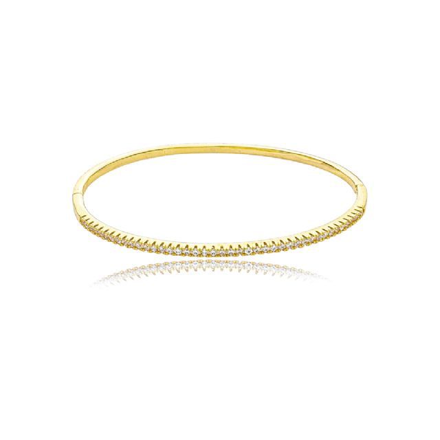 Pavé Slim Bangle
